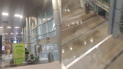 Cascada en el aeropuerto El Dorado por las fuertes lluvias