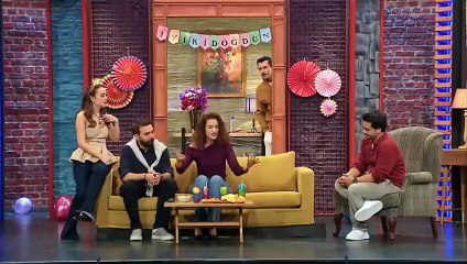 Bize De Sürpriz Oldu (208. Bölüm) - Çok Güzel Hareketler 2