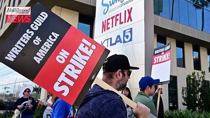 'The Bear' Star Ayo Edebiri Exits Marvel's 'Thunderbolts,' Geraldine Viswanathan Steps In | THR News Video