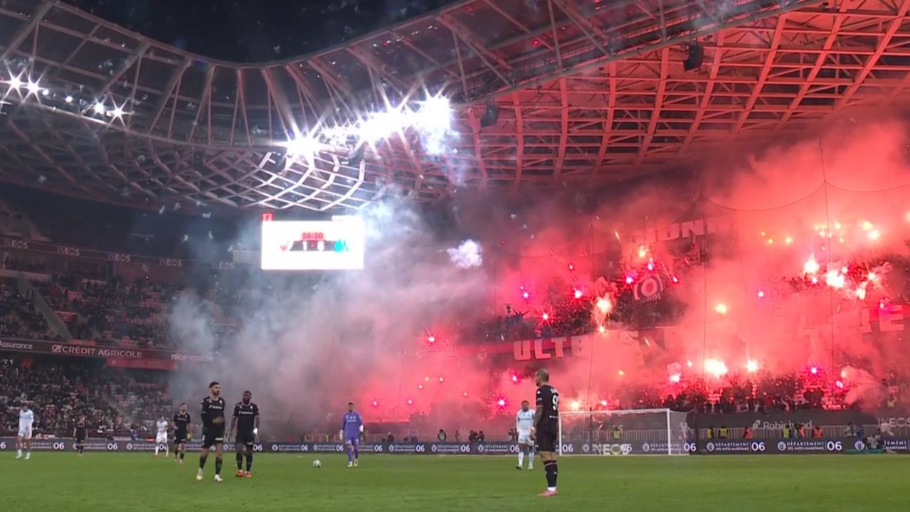 ¡Tensión en Francia! Paran el Niza-Marsella por el lanzamiento de bengalas y fuegos aritificiales