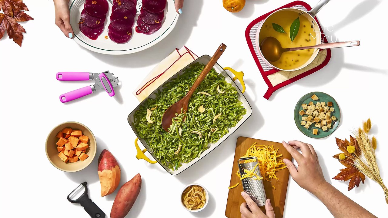 Holiday Prep Made Easy: Save Last-Minute on Grocery Essentials