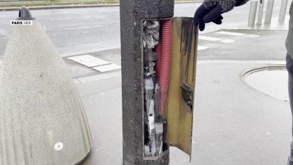 Paris : vaste opération policière contre les vendeurs à la sauvette près de la tour Eiffel