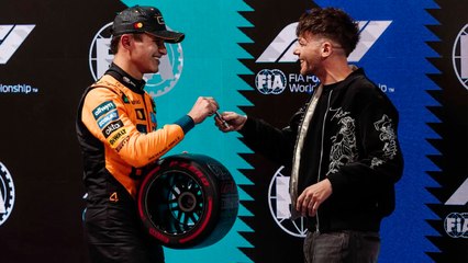 GP de Las Vegas: Lando Norris recibe el premio Pirelli Pole Position de la mano de Louis Tomlinson