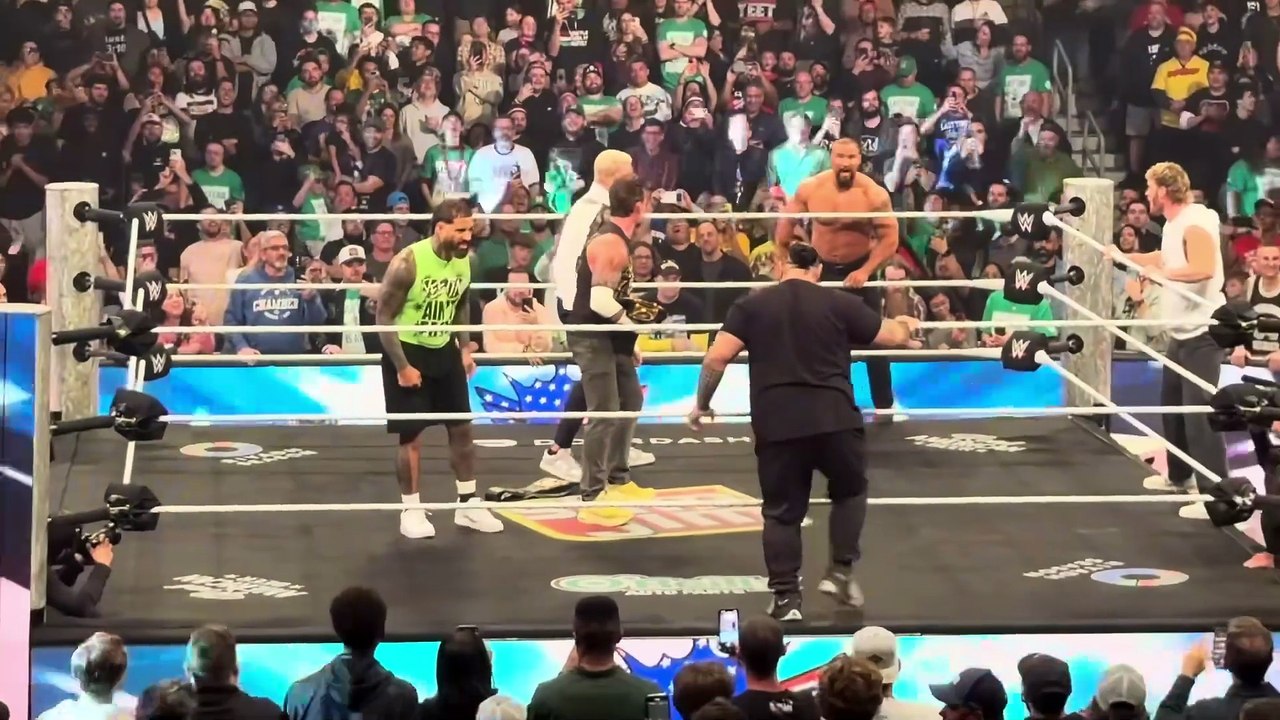 Cody Rhodes Jey Uso & CM Punk Brawl With The Vision - WWE Raw 11/10/2025