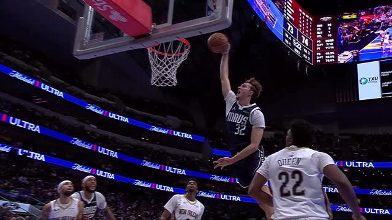 'Look out below' - Flagg with an emphatic slam