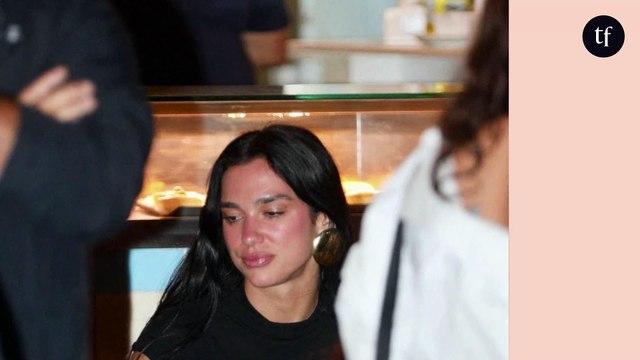 “Trop hot pour cette planète” : Dua Lipa en micro-bikini et abdos sculptés, Instagram explose