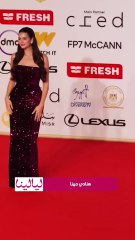 هنادي مهنا تتألق في ختام حفل مهرجان القاهرة بإطلالة عصرية.