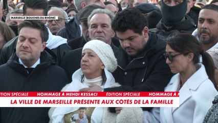 «Je cherche la justice pour mon frère Mehdi» : le discours poignant d’Amine Kessaci à Marseille