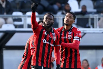 Ligue 2 : Mafouta et Guingamp renversent Amiens