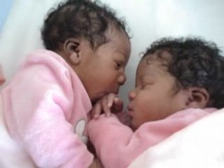 Mes filles en video jumelles