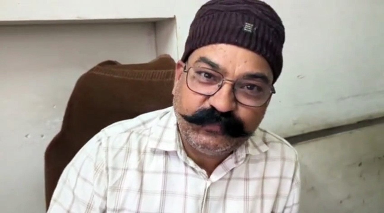 डेह रोड चौराहा बना खतरे का चौराहा,  यातायात व्य...