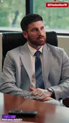 esposo a un lado la jefa regresa