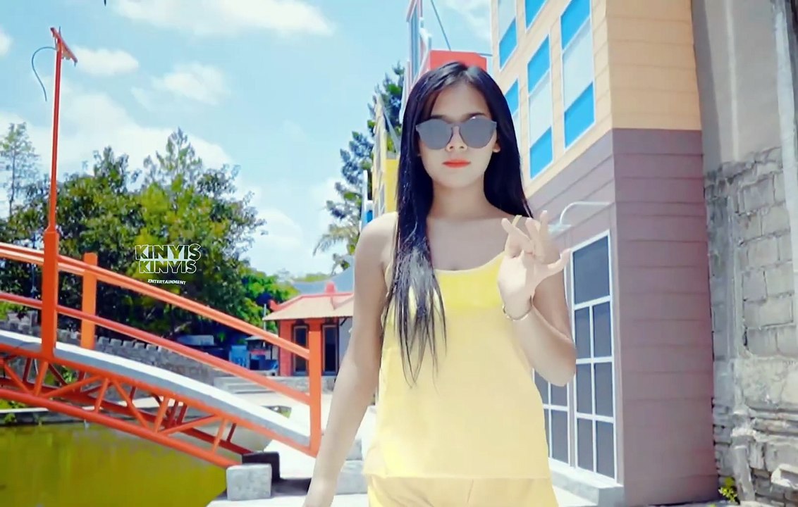 Dj Emang Boleh Viral Tiktok Musik Terbaru Full Bass