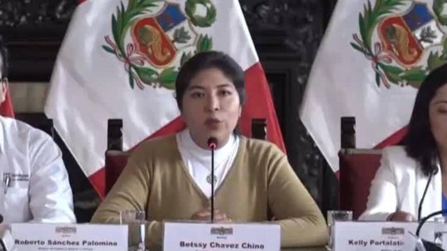 Perú emite orden internacional para capturar a la ex primera ministra Betssy Chávez