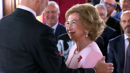 La Familia Real celebra en privado, con don Juan Carlos, los 50 años de la Monarquía