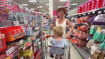 Kmart Christmas Shopping with a Toddler!  Chaos, Trolley Rides & Mom-Bag Essentials | #momlife