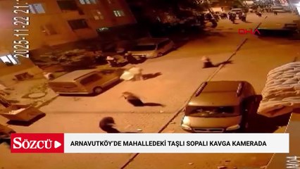 Arnavutköy'de mahalledeki taşlı sopalı kavga kamerada