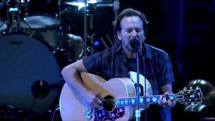 Imagine (John Lennon cover) - Pearl Jam (live)