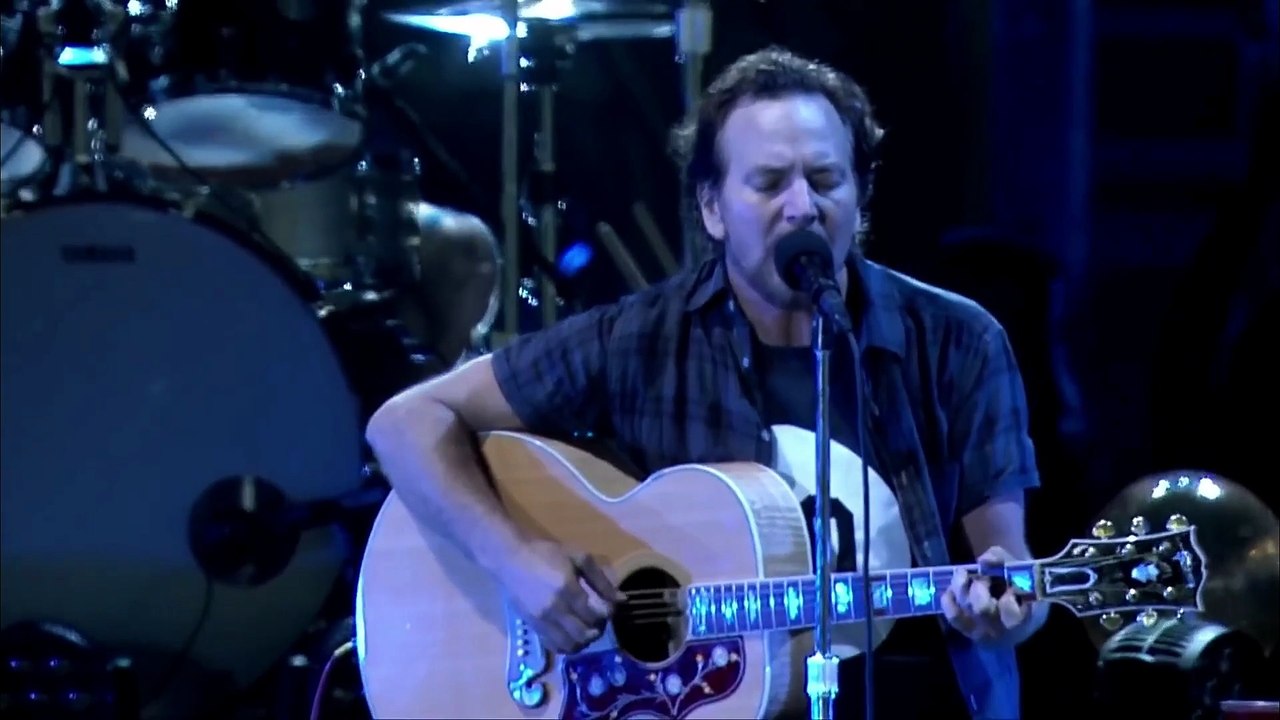 Imagine (John Lennon cover) - Pearl Jam (live)