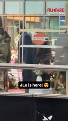 جينيفر لوبيز تصل إلى الهند لإحياء حفل زفاف فاخر