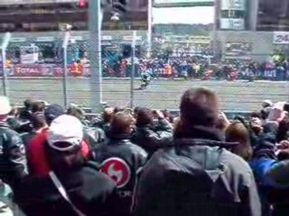 stunt par kevin carmichael triumph au mans 2008