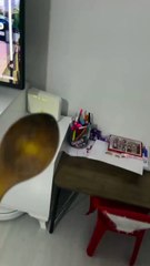 Tahta kaşıkla interneti güçlendirdiğini söyledi! Tepkiler sel gibi geldi