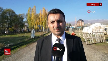 Muş'ta kahraman öğretmenler devamsızlık yapan öğrenciler için köy köy geziyor