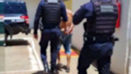 Homem é detido pela GM em posse de moto furtada em igreja no Bairro Cascavel Velho