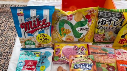 Top 10 Isekai Anime Where MC Gets Too Popular With Girls