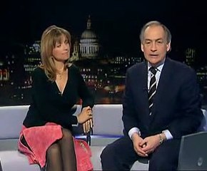 Katie Derham-USA Tv -black pantyhose ..oupss legshow!