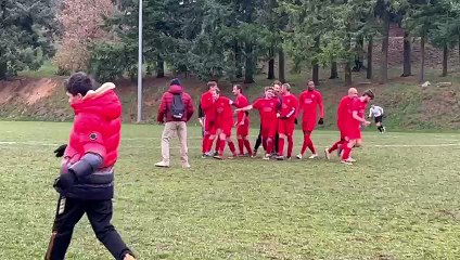 LA VIDÉO DE L'ENTRÉE DES JOUEURS AS DU PIC VS FC BREN DIMANCHE 23 NOVEMBRE 2025