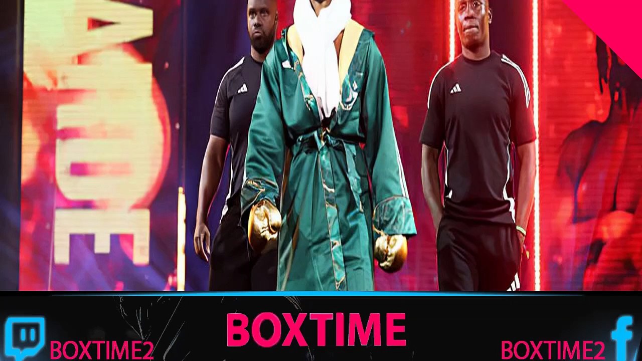 EL MONSTRUO DAVID BENAVIDEZ ANUNCIA SU PELEA EN PESO CRUCERO VS EL MEXICANO GILBERTO ZURDO RAMIREZ EL 2 DE MAYO