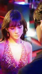 [Complete] After entering the book, she was forced to marry a foolish CEO. She initially planned to use him to escape with thirty million, but unexpectedly, the seemingly foolish man domineeringly pinned her down and took everything from her. After one ni