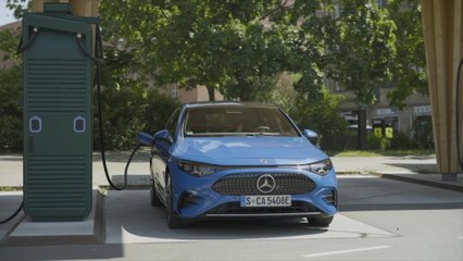 Mercedes-Benz CLA with EQ Technology in Sky Blue Metallic - Charging video