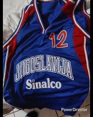 FIRMADA  POR MI Y DIRECTITO A LA LAVANDERIA HOMENAJE AL GRAN VLADE DIVAC  ¿QUÉ SABEN DE EL? LOS LEO CON MUCHA ATENCIÓN SIEMPRE BEBIENDO DE SUS AGUAS= "SU SABIDURIA SU SAPIENCIA"