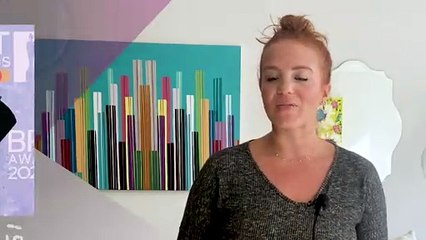 Adele Wears Massive Diamond On THAT Finger At BRIT Awards Though BF Rich Paul Is MIA