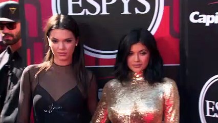 Kendall Jenner Slams Kylie Jenner & Corey Gamble After KUWTK Feud - KUWKT Recap