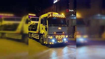 Çekici şovu hem paradan hem de ehliyetten etti