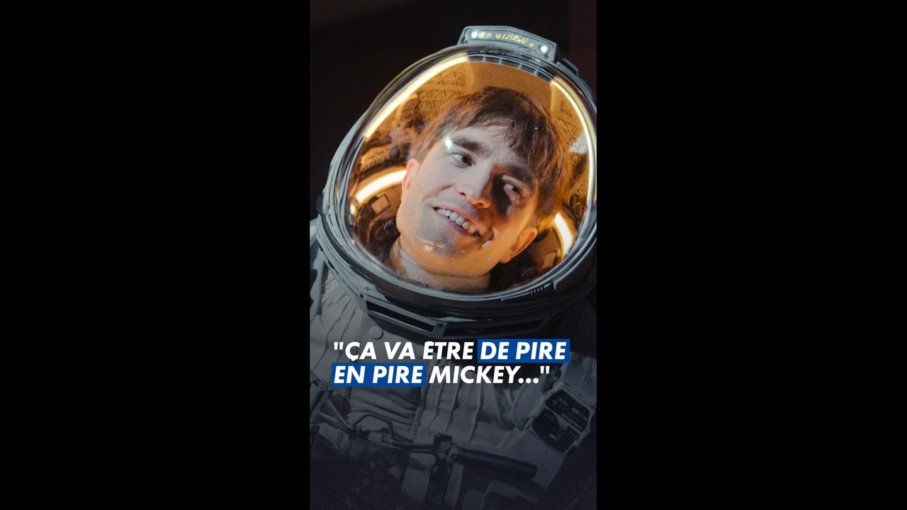 Robert Pattinson aurait du prévoir une bonne crème solaire