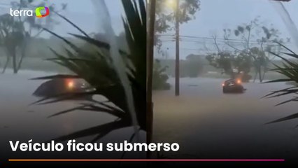Mulher morre após carro ser arrastado por correnteza em Hortolândia, no interior de SP