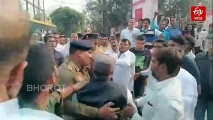 छत्तीसगढ़ में रजिस्ट्री फी बढ़ाने पर सियासी बवाल, कांग्रेस ने बीजेपी प्रदेश अध्यक्ष का काफिला रोका