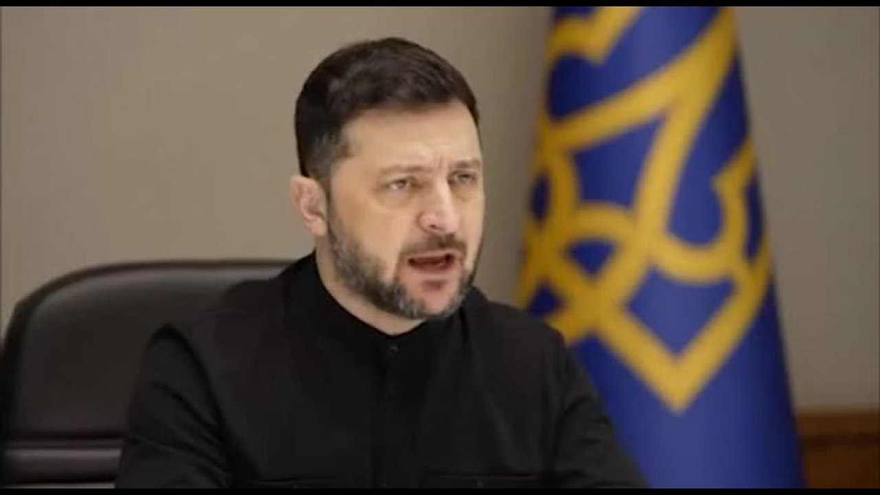 Zelensky: fatti passi avanti, ma serve molto di più per una vera pace
