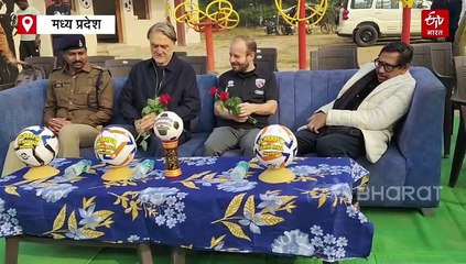 जर्मन फुटबॉलर कोच ने किया मीलों का सफर, एक वादे के लिए पहुंचे मिनी ब्राजील, लिया देसी का मजा