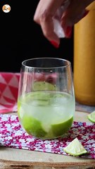 Lemon caipirinha: the easy-to-make brazilian drink without a cocktail shaker