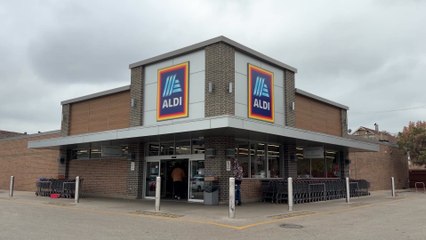 Rising Costs Leave Americans Struggling, Food Pantries Overwhelmed Ahead of Thanksgiving