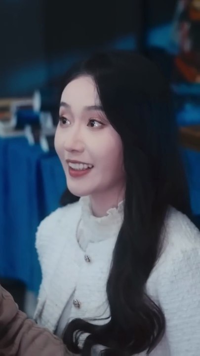 Wife betrayed poor guy 99 times, regretted it when she knew his true identity. But it’s too late!