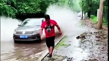 Chinese funny car water