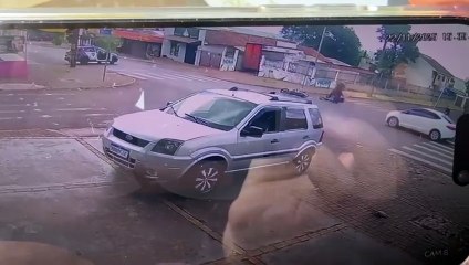 Câmera de segurança registra ação da GM que recuperou motocicleta furtada em Cascavel