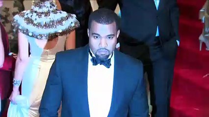 Julia Fox Says She Doesn’t ‘Care’ About ‘Attention’ Surrounding Kanye West Relationship