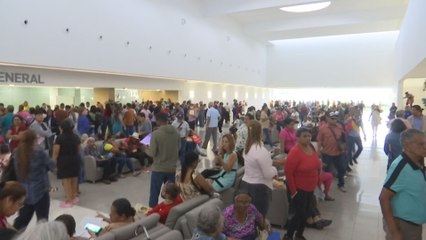 Más de 2,000 asegurados colapsan ventanillas por error en apertura de agendas 2026 de la CSS